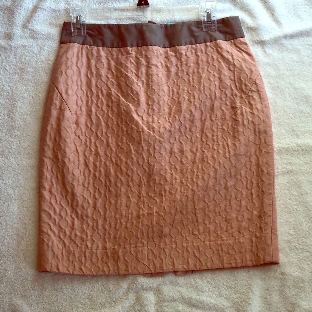 Peach and gray pencil skirt